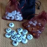 Grimorio de Gaia-Runas de las brujas